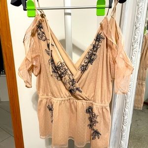 Express blush cap sleeve blouse